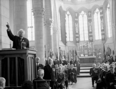 Sermon by Canon Felix Kir Deputy Mayor Dijon during a tribute to F- 1963 Photo