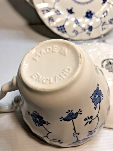 Lovely Churchill England Cup, Saucer, Plates *Set of4 *White Blue Finlandia Patt - Picture 8 of 12