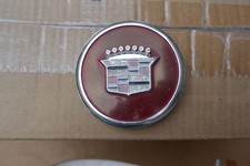 1977-1978 Cadillac Deville Fleetwood Wheel Cover Center Cap Oem 1610135 1977-1978 Cadillac Deville Fleetwood Wheel Cover Center Cap Oem 1610135