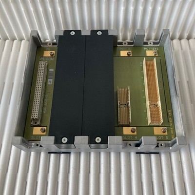 1x MAN Roland MUC.UCR-5 16.85881-0001  5-Slot-Basisplatine Base Unit