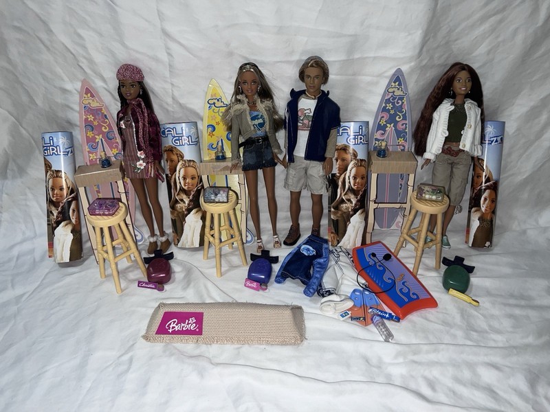 2004 BARBIE CALI GIRL SO EXCELLENT EARRINGS DOLL LOT SUMMER BLAINE CHRISTIE