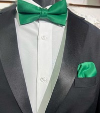Emerald Green Pre-Tied Adjustable Bow tie for Men With Pocket Square NEW