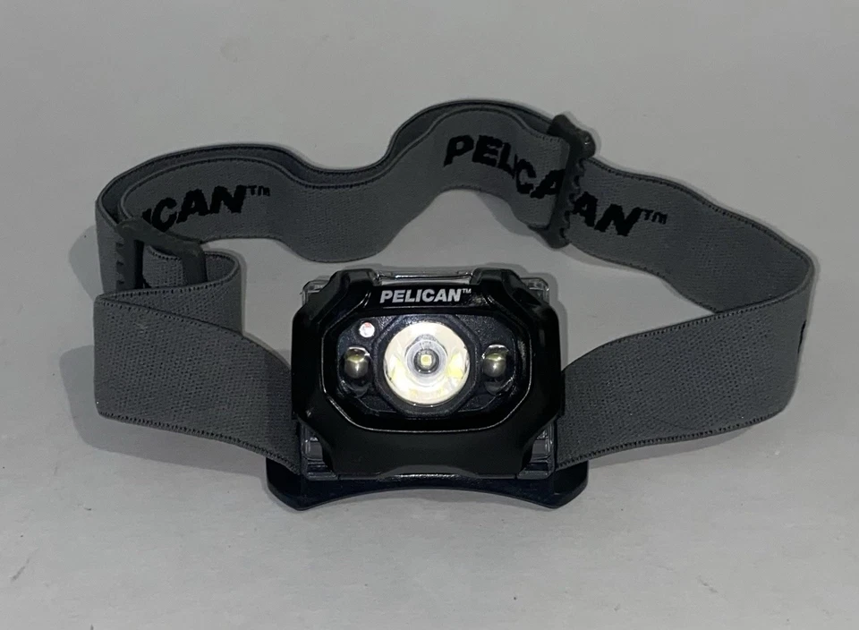 Faro LED Pelican 2760 Gen 3, 289 lúmenes negro/gris probado Foto 2 de 4