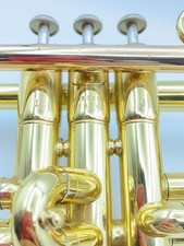 YAMAHA YTR-2321 Trumpet Gold Used with Hard Case Mouthpiece
