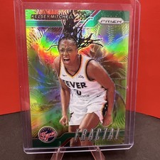 Kelsey Mitchell 2024 Panini WNBA Green Holo FRACTAL Prizm #4 Indiana Fever
