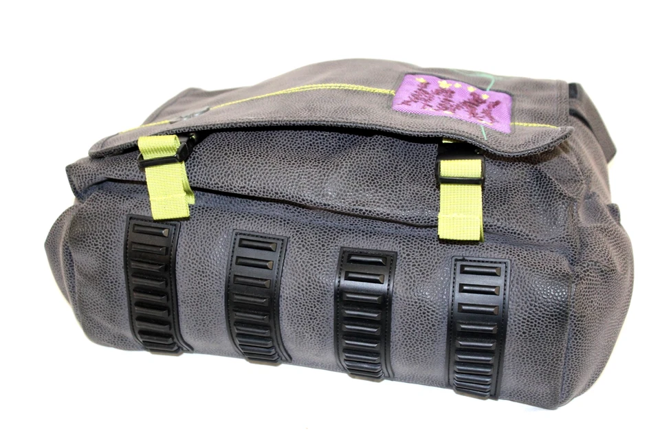 Pizarra Haiku Heavy Duty Lrg. Bolsa de mensajero de nailon para viajes, gimnasio, escuela, computadora portátil Foto 4 de 4