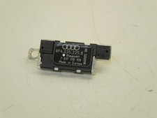 Audi RS3 8P NS Left Upper Aerial Amplifier Vehicles with Navigation 8P4035225B