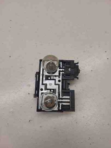 VW PASSAT B3/B4 3A2, 35I Rücklichtkontakte 3A9945259 1.80 Petrol 66kw 23931341