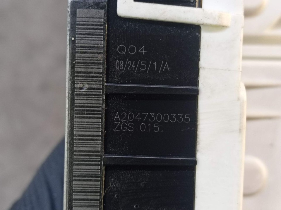 Door Lock Left Rear for MercedesBenz W204 C A2047300335 eBay