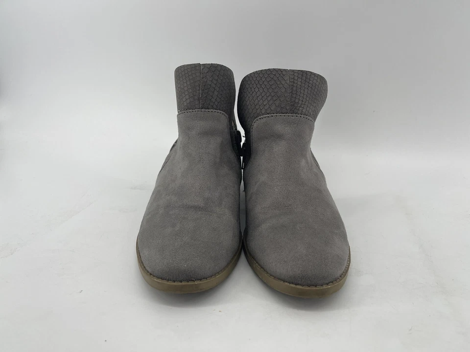 Botines American Eagle para mujer talla 8 gris gamuza sintética envío rápido Foto 3 de 4
