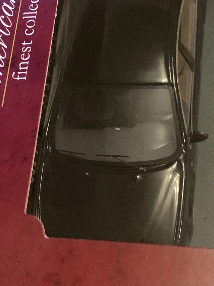 CHRYSLER 300M 2002 1/43 RESINA MODELO DE COCHE DE NEO - AMERICAN EXCELLENCE - 1 DE 500. Foto 3 de 4