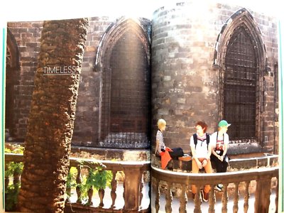 Korean Photo Book THE SHINEE IN BARCELONA from Japan K-POP
