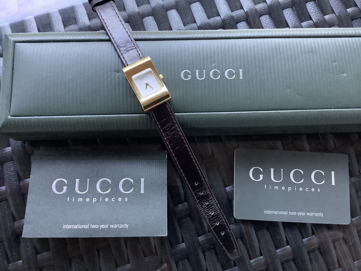 GUCCI 2300L 17MM STAINLESS STEEL GOLD PLATE LADIES WATCH W 