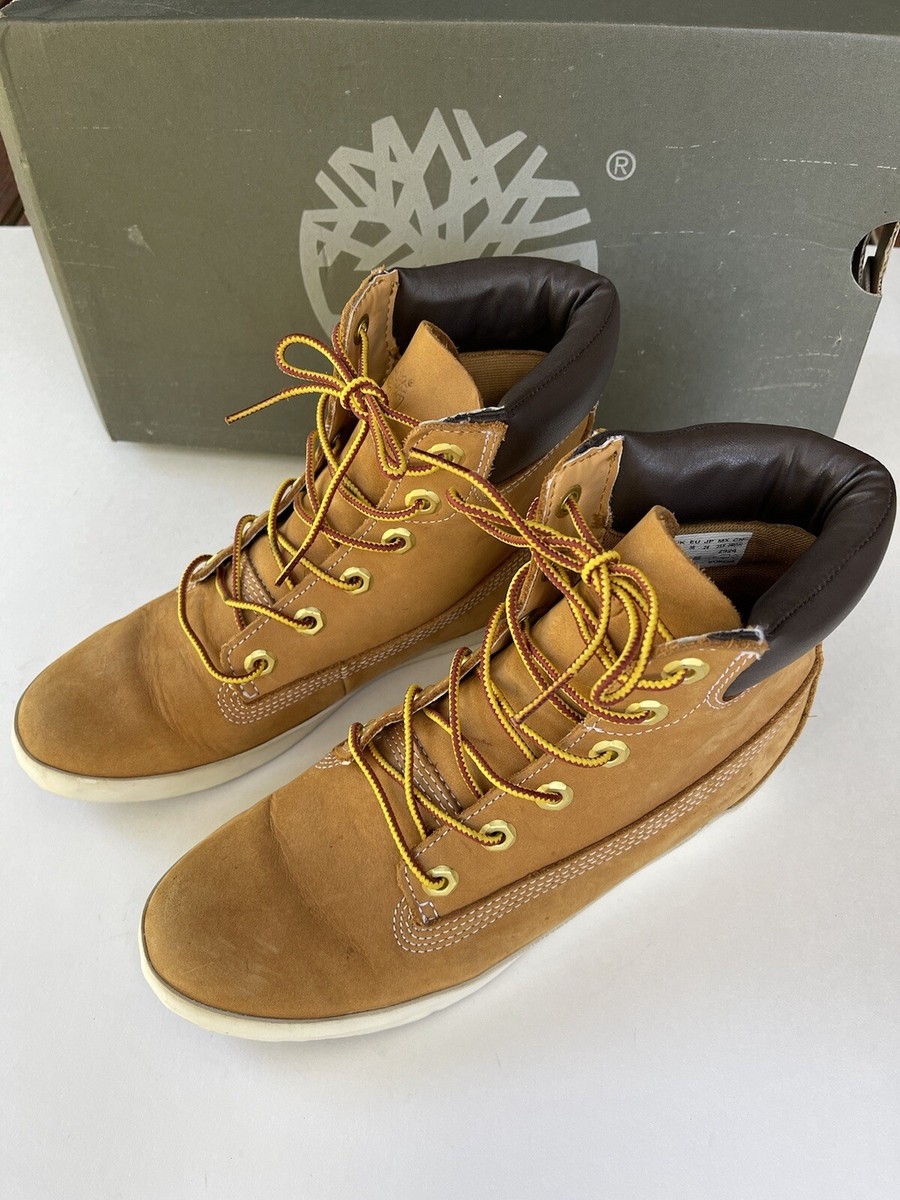 Timberland Size Earthkeepers Amston Wheat colored Wedge Boots