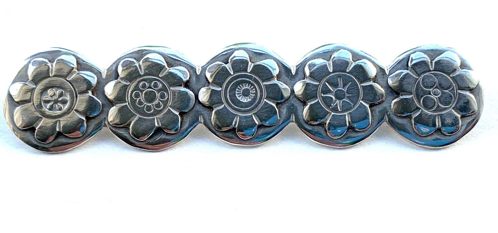 Rare Beautiful Native Ethnic Solid Sterling Silve… - image 1