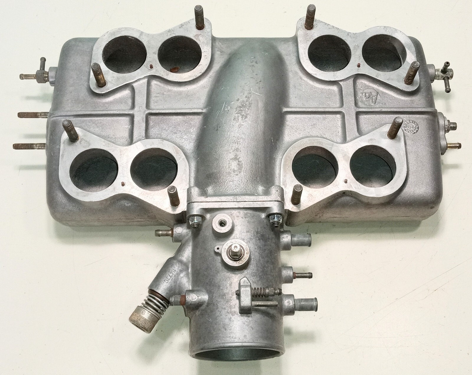 Ferrari 308 Fuel Injection Air Intake Plenum_Throttle Body_114437_114720 Mondial
