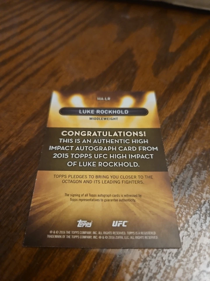2015 Topps UFC High Impact Online Exclusive Autograph Card Luke Rockhold Auto - Image 4 of 4