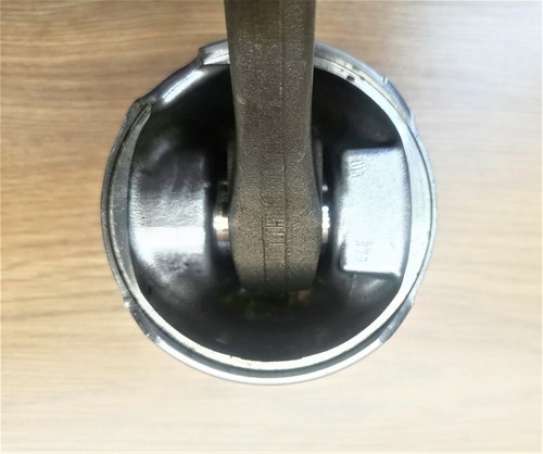 CITROEN DS3 PISTON AND CON ROD 1.6 E-HDI DSTYLE MK1 DV6DTED 9HP ENGINE - Picture 8 of 10