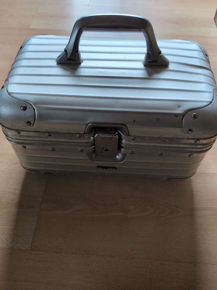 rimowa beauty case gebraucht - Bild 2 von 4