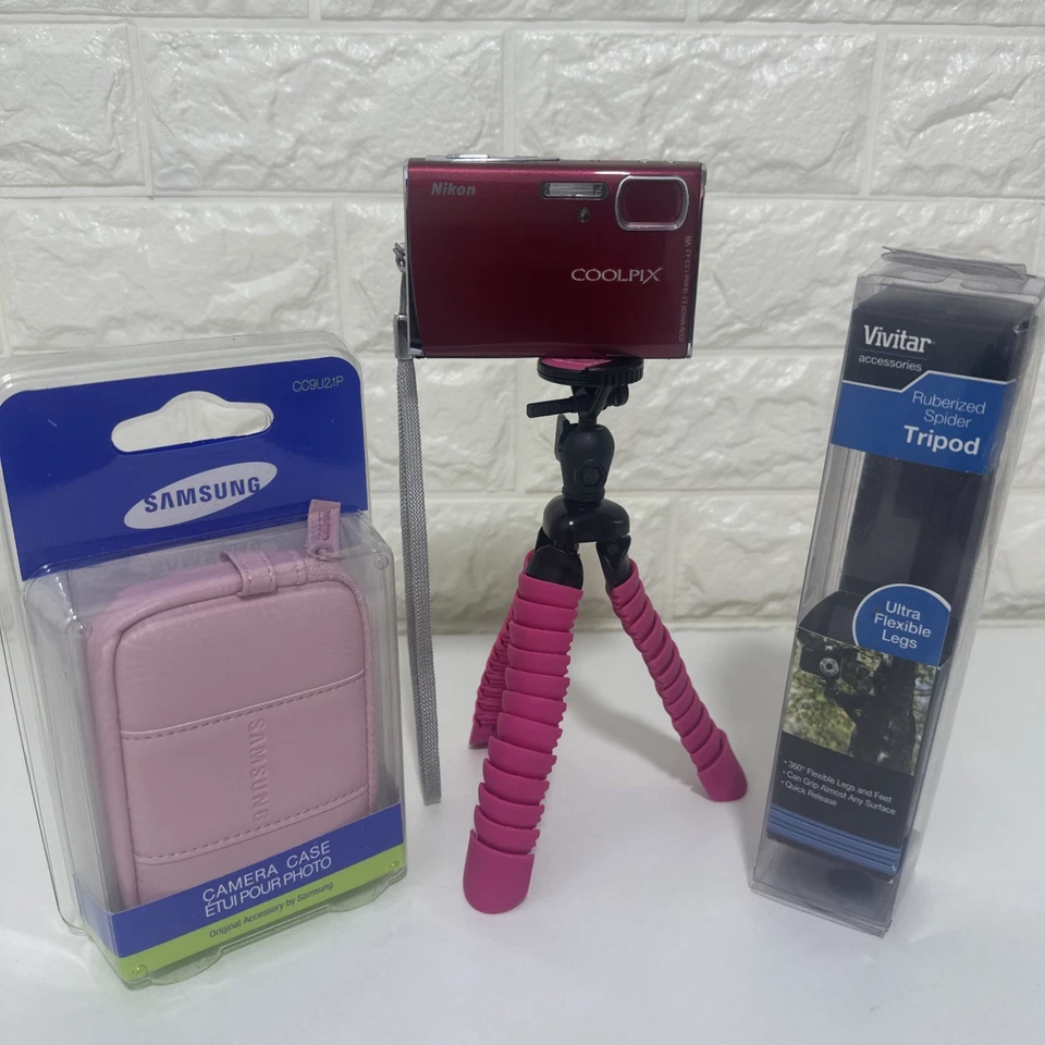 Nikon Coolpix S50 Point  Shoot Camera 7.2 Megapixels Digital Camera - Red RARE - Image 2 of 4