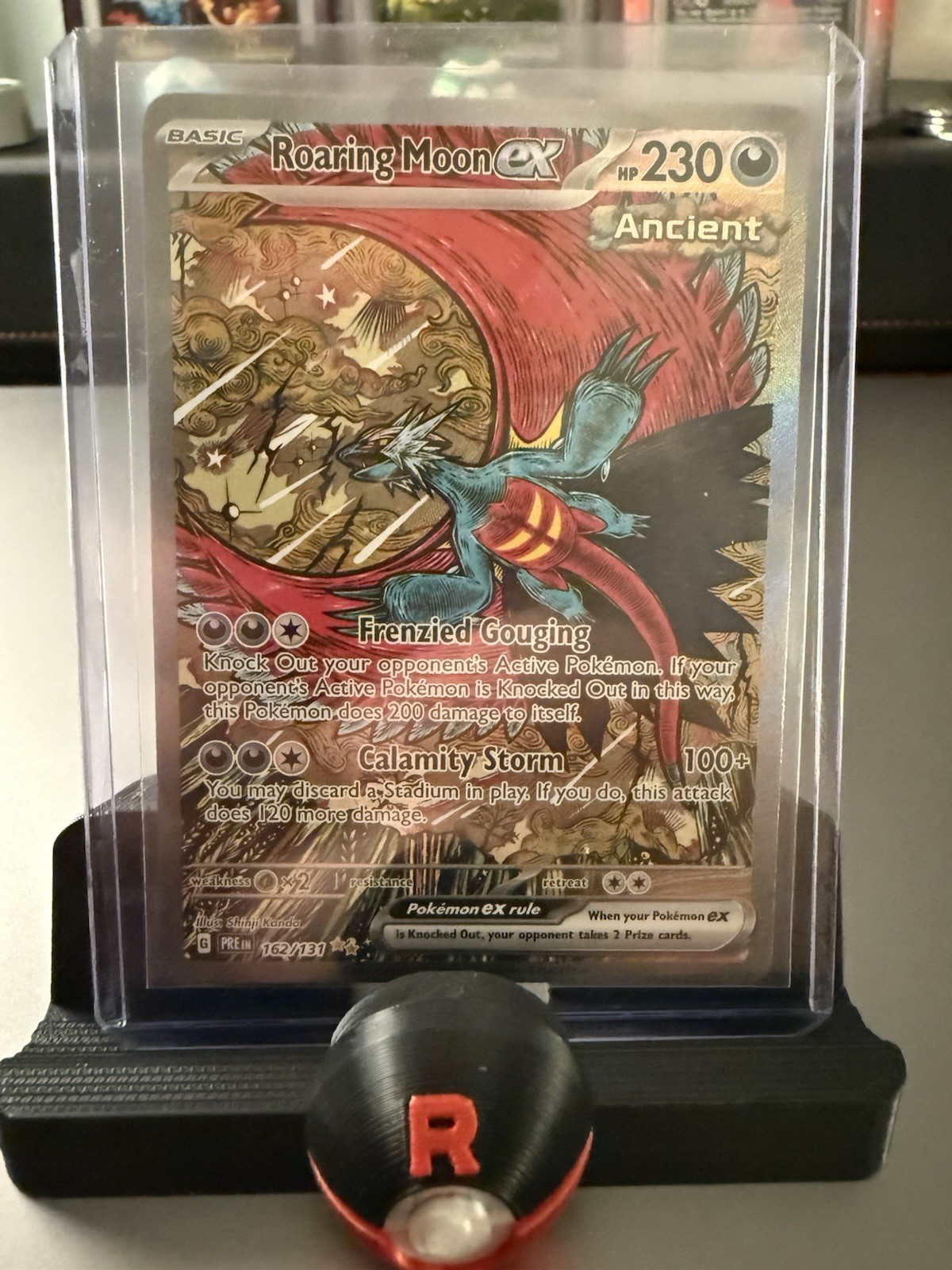 Roaring Moon ex 162/131 Sv: Prismatic Evolutions Holo