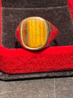 GENTS 9CT GOLD & TIGERS EYE SIGNET RING