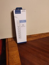 Insignia- 6-Outlet Power Strip - White