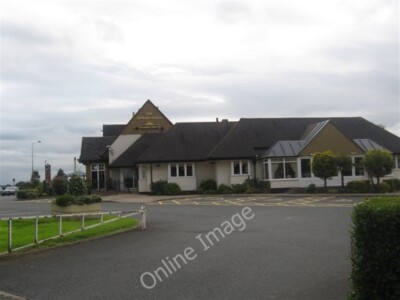 Photo 6x4 The Spread Eagle pub at Gailey in Staffordshire  c2009