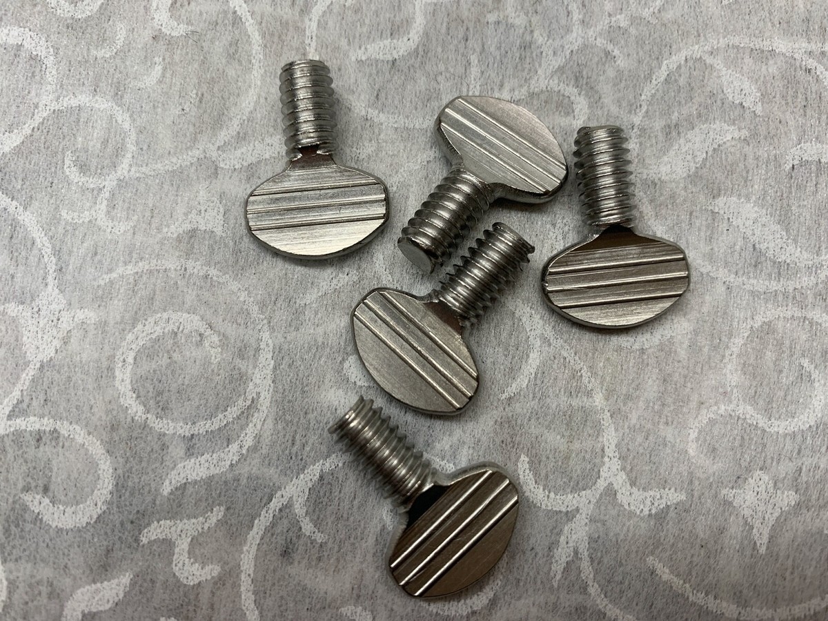 Hillman 1/4 in.-20 x 3/4 in. Zinc Thumb Screws, 2-Pack at Tractor Supply Co