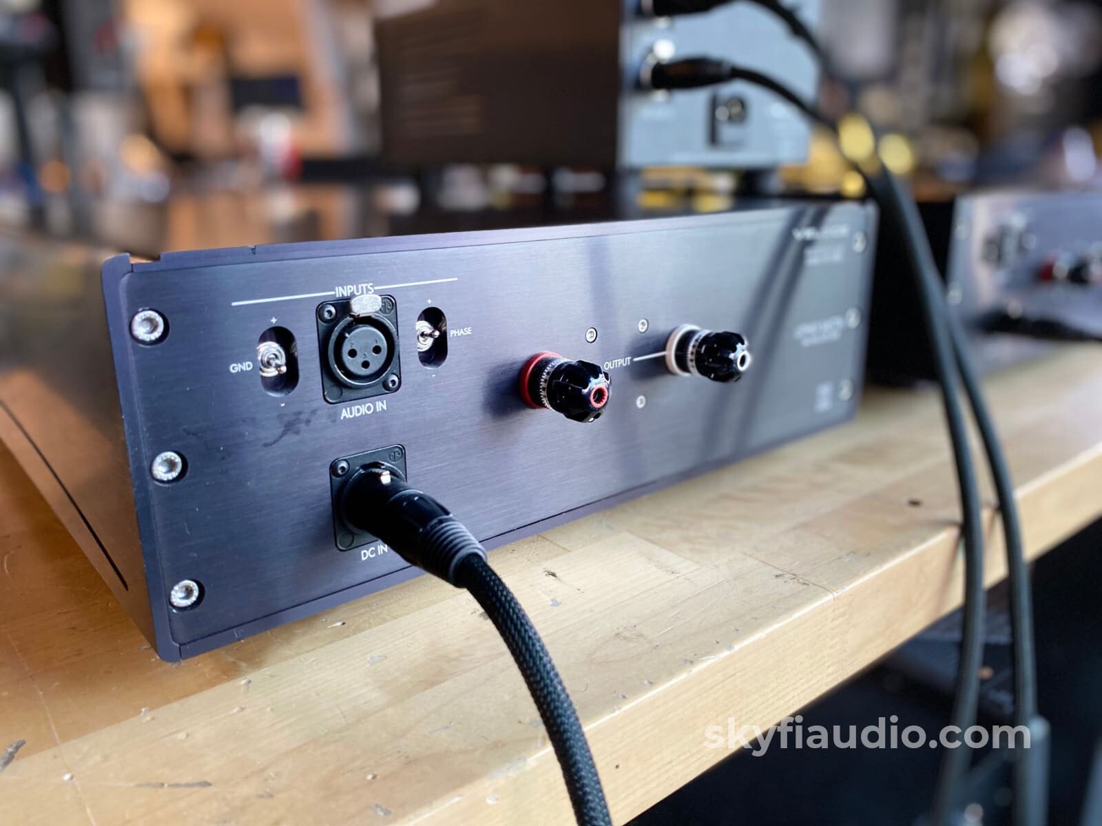 Veloce Audio - Lithio Series Saetta Hybrid Tube Monoblock Amplifiers - Rare