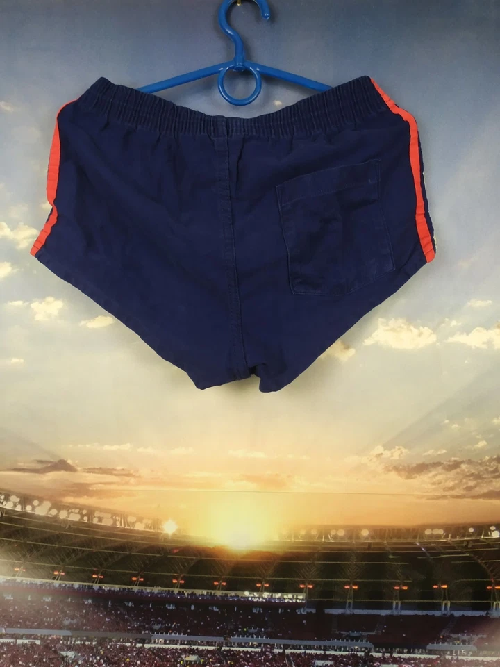 Adidas Shorts Size 12 Vintage Retro - Image 2 of 4