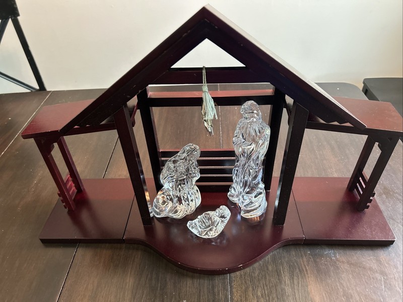 Lenox Nativity Fine Crystal Mary Joseph Jesus 3 Piece Manger Scene Crèche Stable