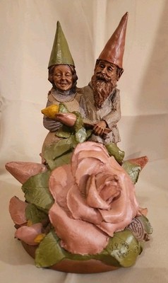 Tom Clark/JP and Violet.R (1988) Gnome Cairn Studio 