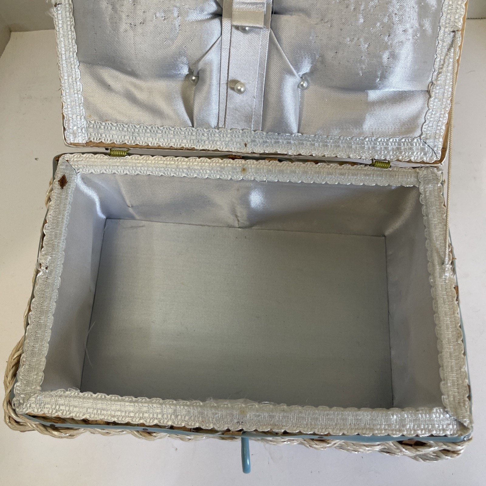 Vintage Wicker Sewing Box Basket 9” 6” 4” Made In Japan