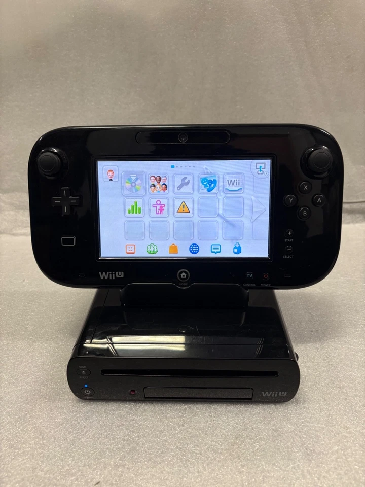 Nintendo Wii U 32GB Console Delux Set Complete In Box W/ Games, Tested - Image 2 of 4