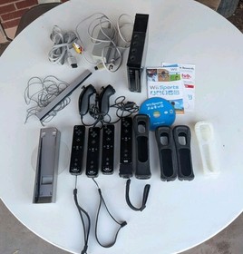 Black Wii Console Bundle Lot TESTED Accessories Wii Sports Complete Setup