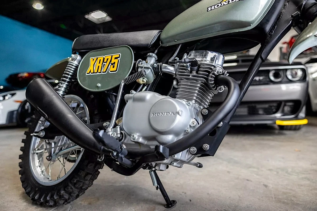 Click photo thumbnail to view