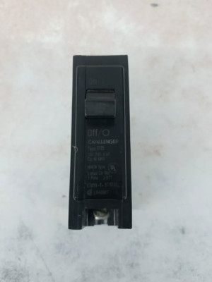 Challenger C115 Circuit Breaker 15Amp 1 Pole 120/240V USED