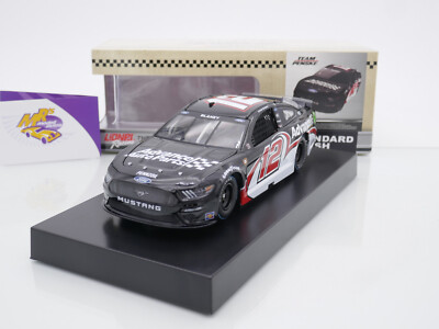 Lionel Racing C122123ADTRB # Ford NASCAR 2021 Ryan Blaney - Advance Auto 1:24