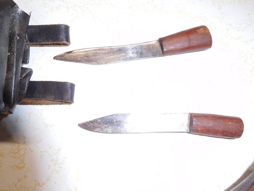 Vintage STURDY 17" Ghurka Knife with 2 miniature sheathed knives ZOMBIPOCALYPSE! - Picture 4 of 7