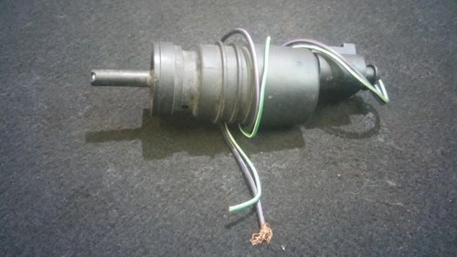 1j0973722 Waschwasserpumpe, Scheibenreinigung  Volkswagen Polo DE273221-59