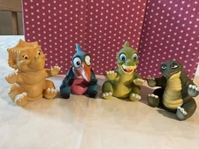 VTG. PIZZA HUT  LAND BEFORE TIME VINYL PUPPET PROMO LOT OF 4