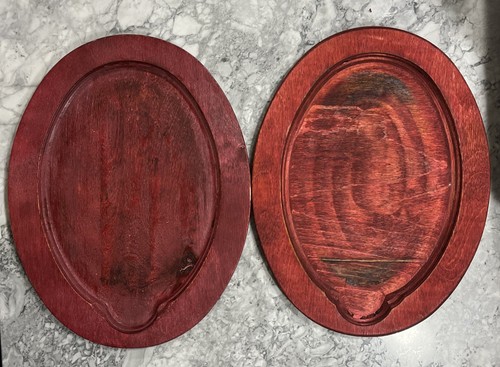 2 LODGE OS2 Cast Iron Oval Fajita Skillet 10" X 7" w/5" Handle & Wood Dish - Picture 5 of 6