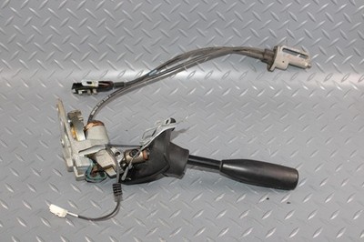 00-06 Tundra Automatic Transmission Gear Selector Column Shifter Lever Unit OEM