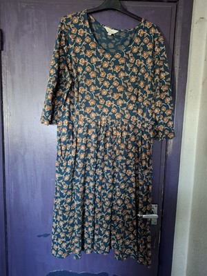 SEASALT BLUE LEAF PATTERN T SHIRT DRESS..SIZE 20