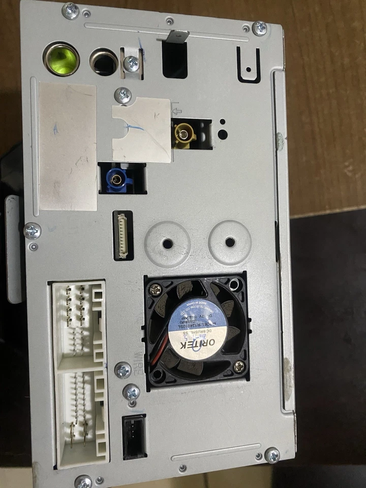 2011 现代伊兰特限量导航原始设备制造商无线电接收器,调幅调频,MP3,BT — 第 4/4 张图片