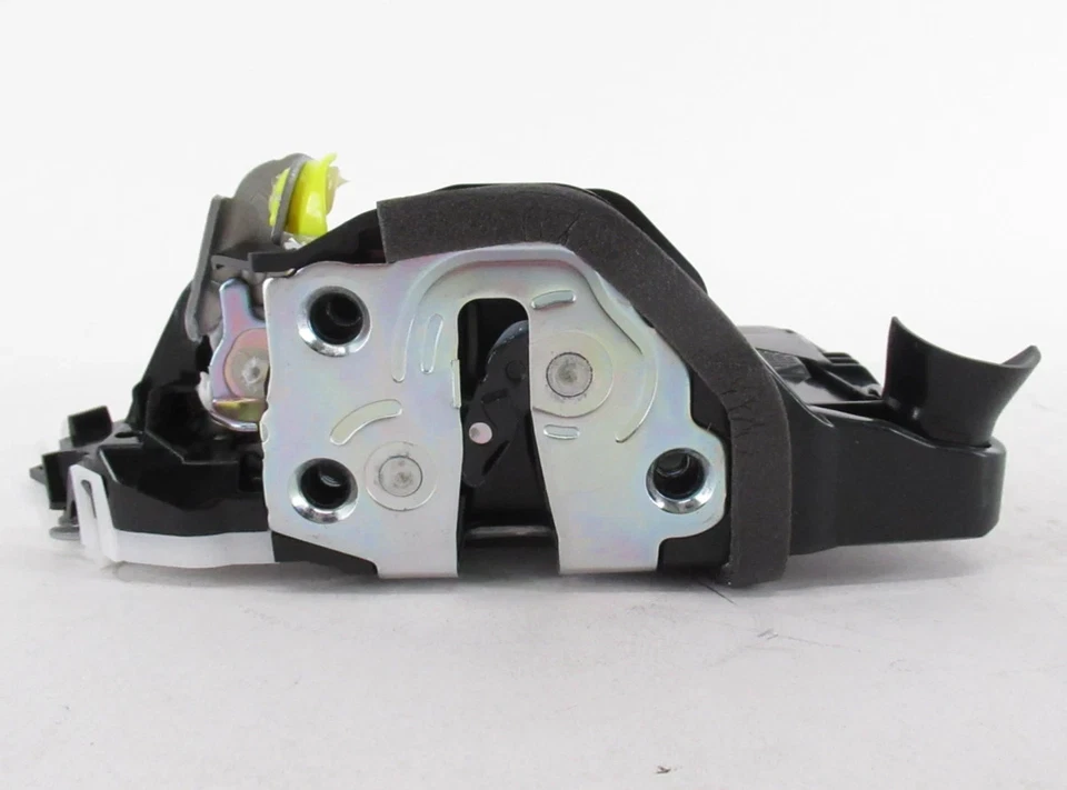 Actuador de pestillo de puerta de cerradura delantera izquierda OEM Toyota Prius Series 13-20 69040-47110 Foto 3 de 4