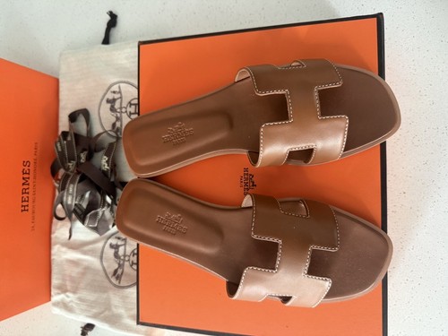 Hermes Oran Brown Leather Sands Women’s Size 37 7 US Slides