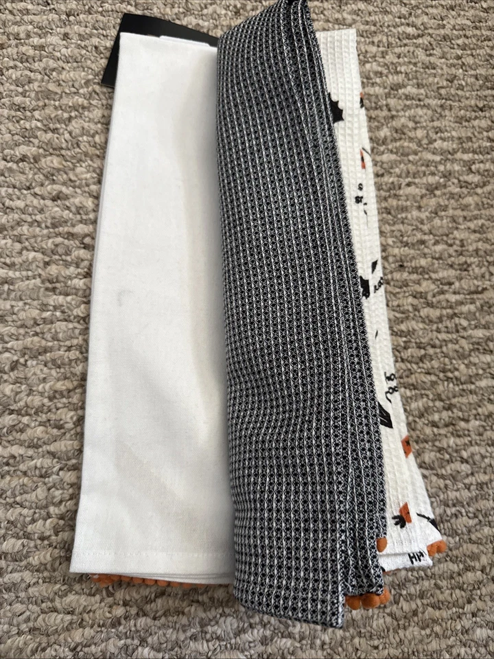 Toallas de cocina CYNTHIA ROWLEY (3) DACHSUND FANTASMA MOMIA WEINER PERROS Halloween NUEVO CON ETIQUETAS Foto 3 de 3