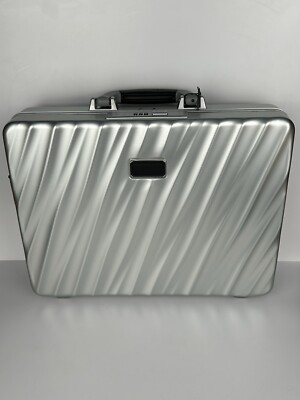 バッグ TUMI 19 DEGREE ALUMINUM 55L Amazon.com | TUMI 19 Degree Frame Continental 4 Wheel Carry